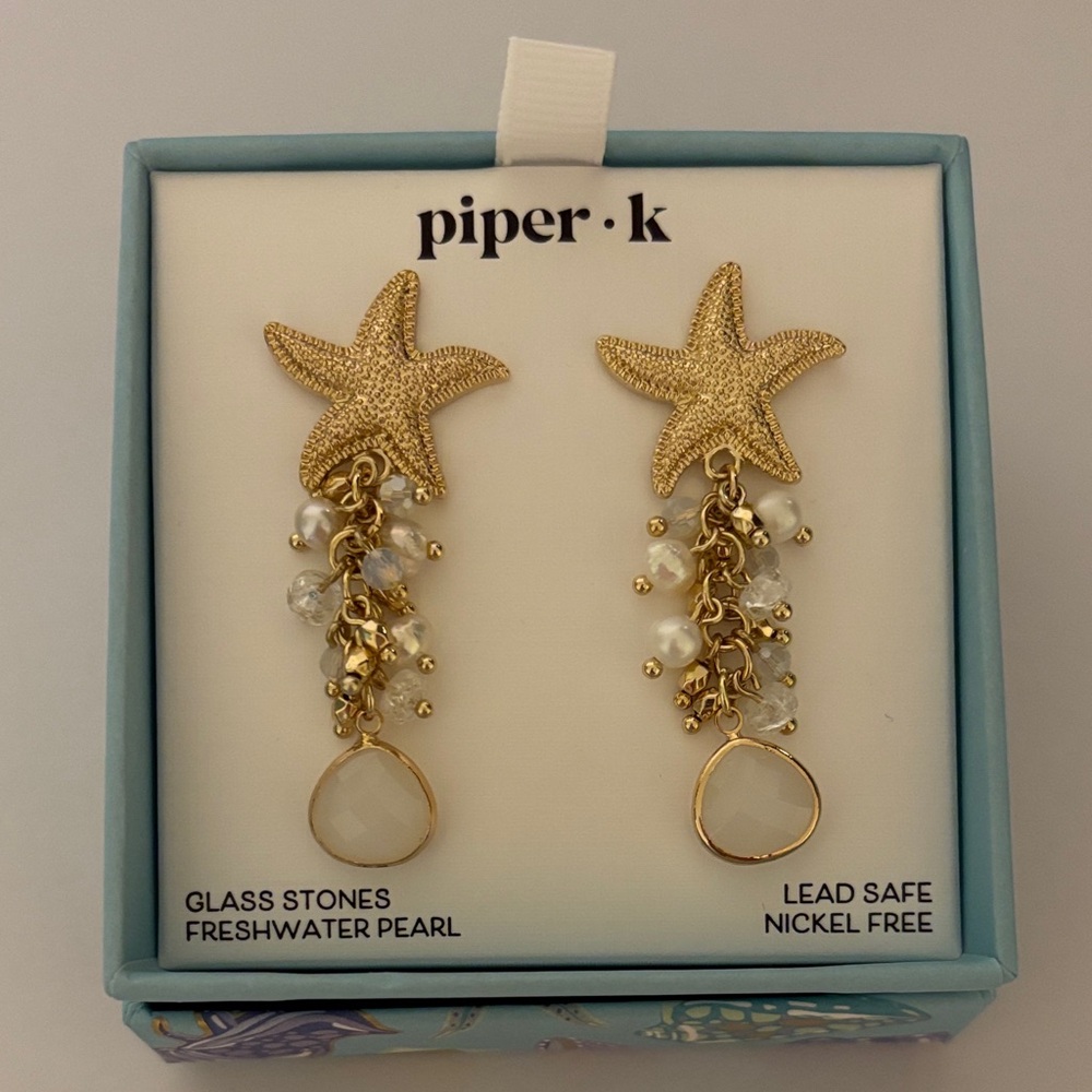 ☀️Piper k Gold Starfish Dangle Earrings with Pearls